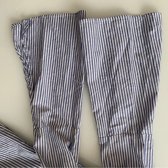 Merona Cotton  Blue & White Striped Button Down Shirt Roses Size XS - Picture 6 of 13